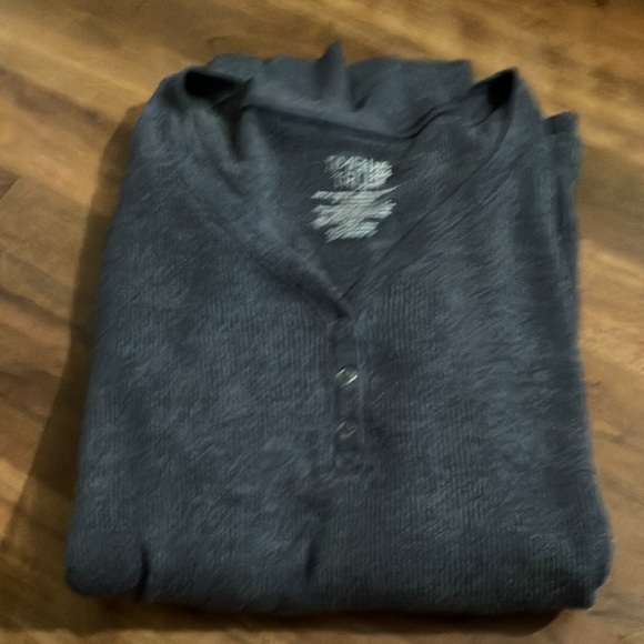 Steel blue thermal top - Picture 1 of 4